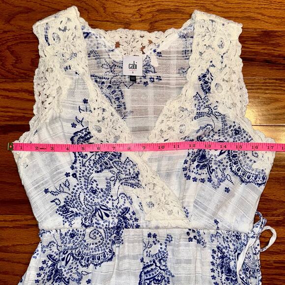 CAbi Veranda White Blue Paisley Swirl Tank Top 5223 Size Small - Picture 13 of 15